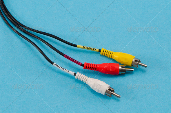 closeup tulip video audio tv cable wires plugs